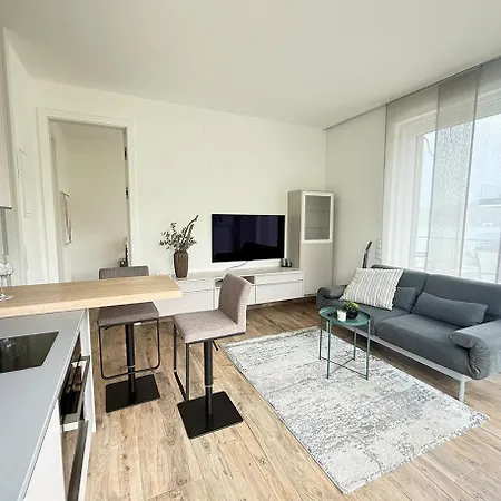 Hermitage - Seeblick & Zugang *